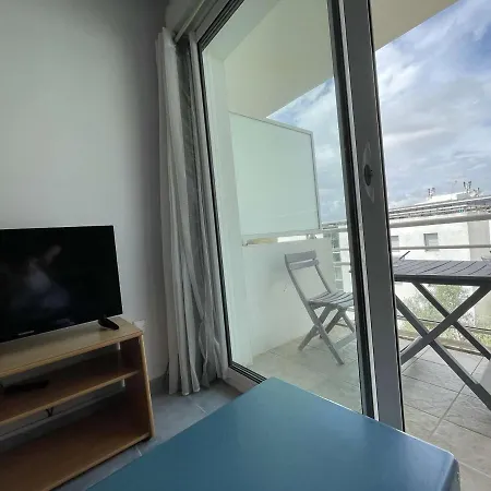 Studio La Rochelle, 1 Pièce, 2 Personnes - Fr-1-246-626 Appartement