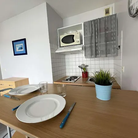Studio La Rochelle, 1 Pièce, 2 Personnes - Fr-1-246-626