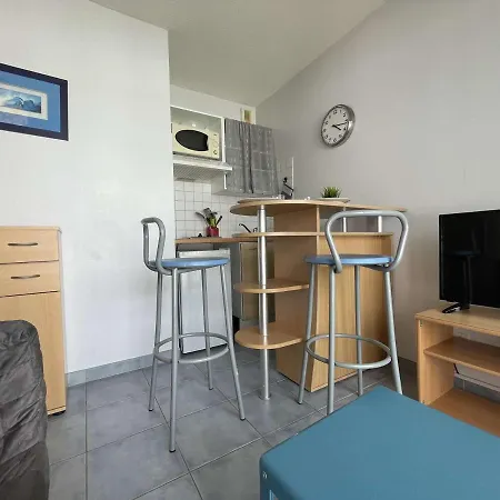 La Rochelle, 1 Piece, 2 Personnes - Fr-1-246-626 * La Rochelle (Charente-Maritime)